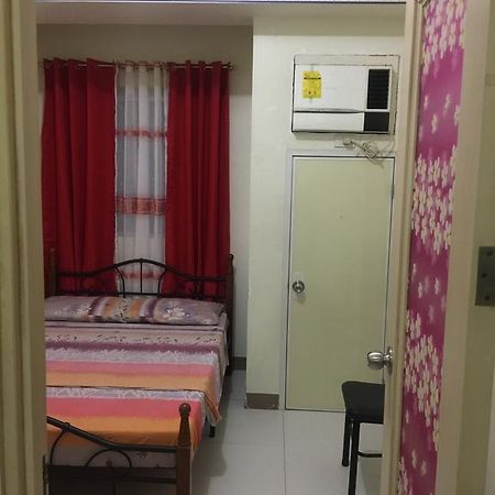 Karla'S Place At Chateau Elysee Paranaque City Buitenkant foto