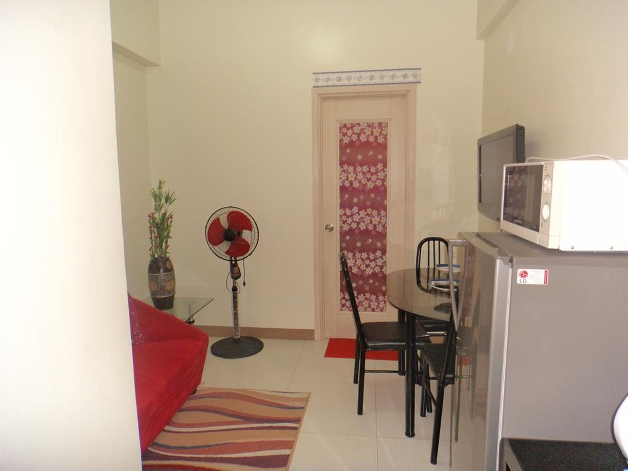 Karla'S Place At Chateau Elysee Paranaque City Buitenkant foto