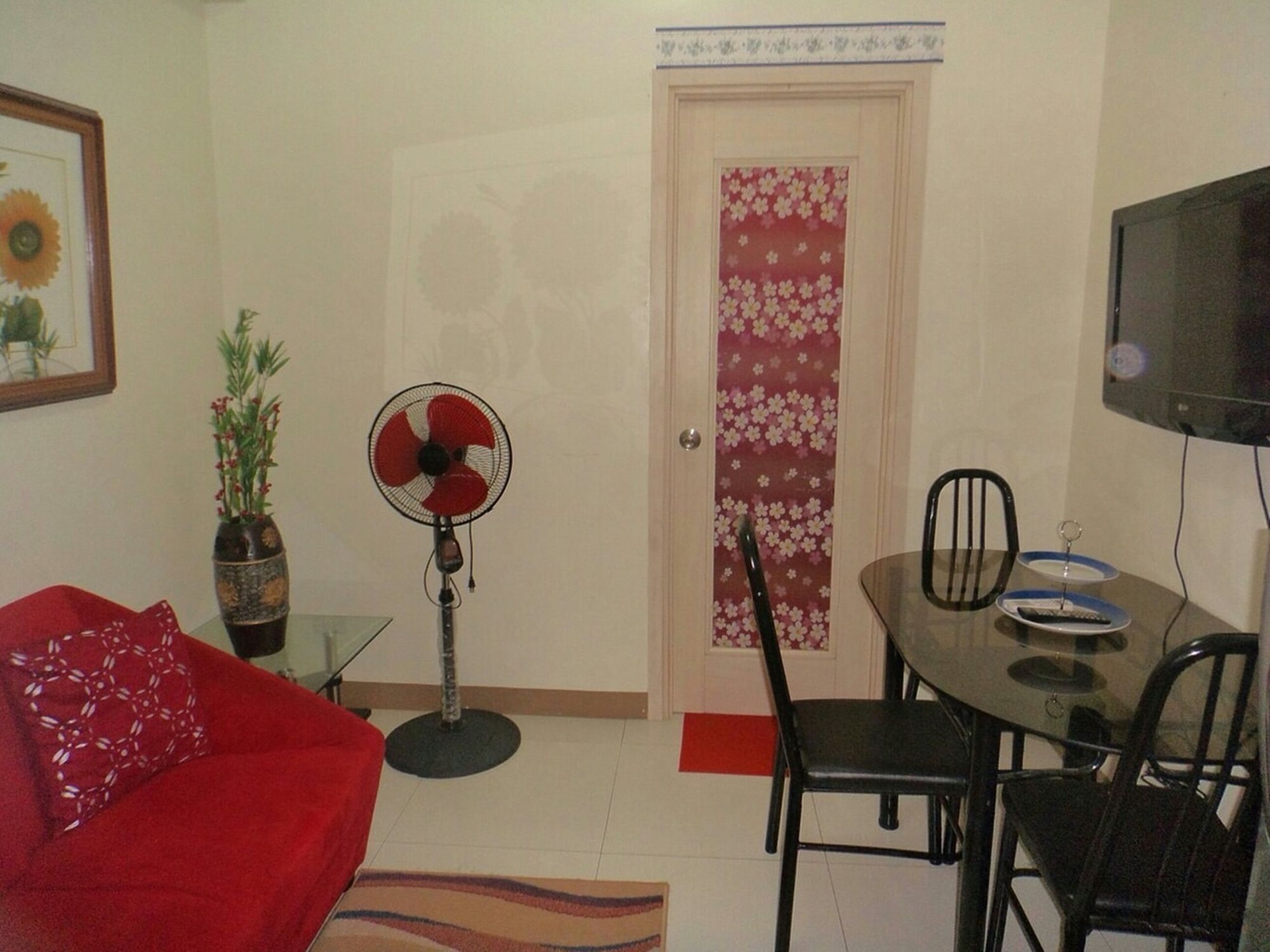 Karla'S Place At Chateau Elysee Paranaque City Buitenkant foto